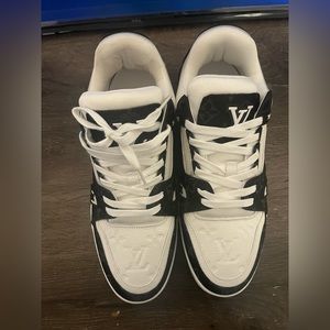Louis Vuitton sneakers size 12